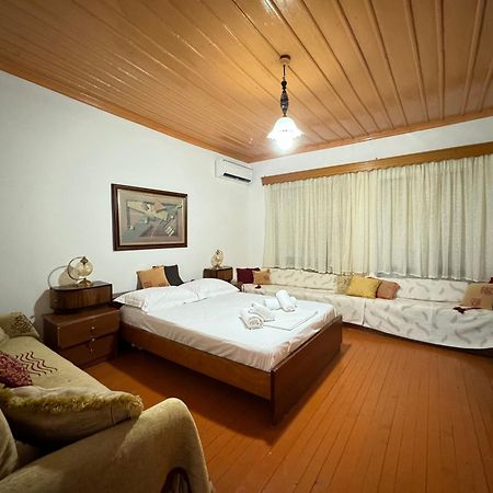 Grandpas House 호텔 Gjirokastër 외부 사진