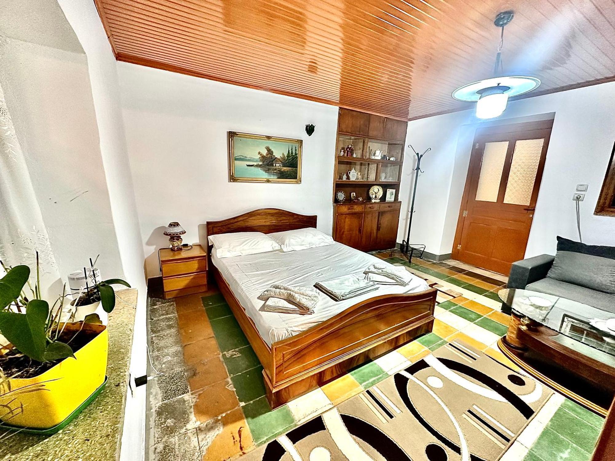 Grandpas House 호텔 Gjirokastër 외부 사진